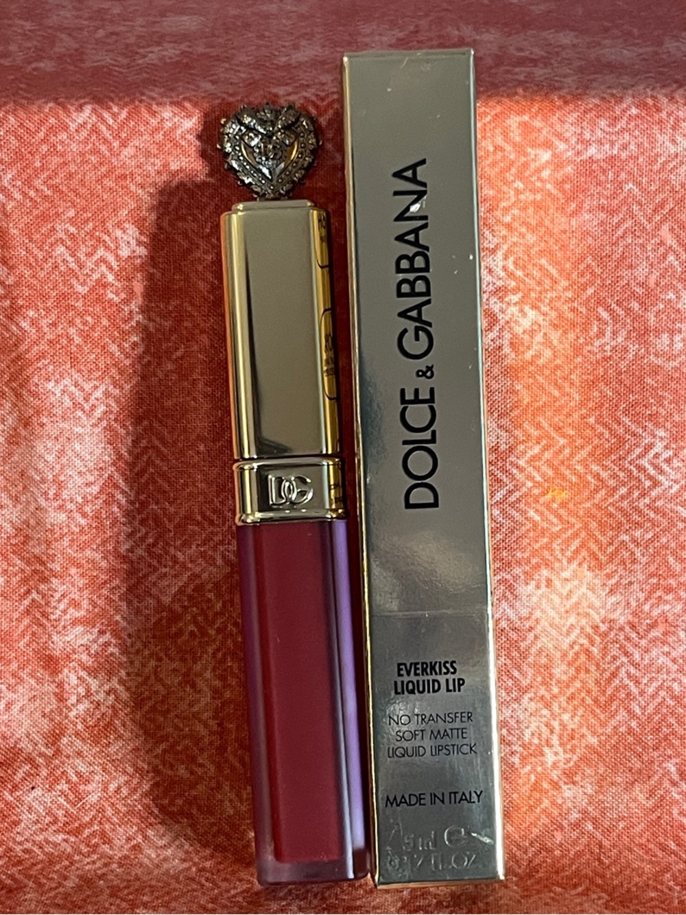 Dolce & Gabbana EverKiss Liquid Lip in Audacity- - Berry plum 16h wear!